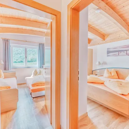 Garni Schmiedhof Bed & Breakfast *
