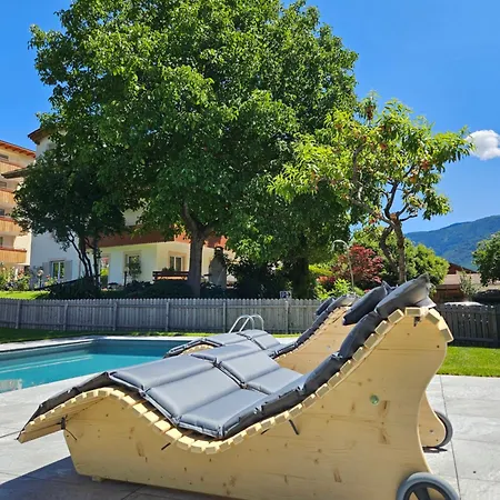 Garni Schmiedhof Bed & Breakfast Naturns